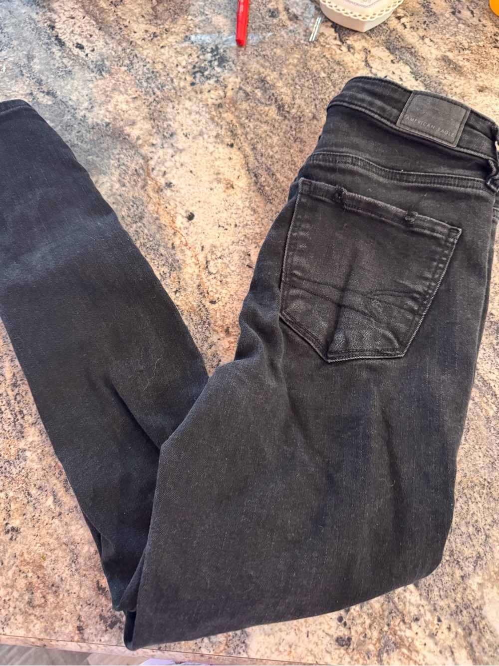 American Eagle Outfitters Women's Washed Black Skinny Jeans